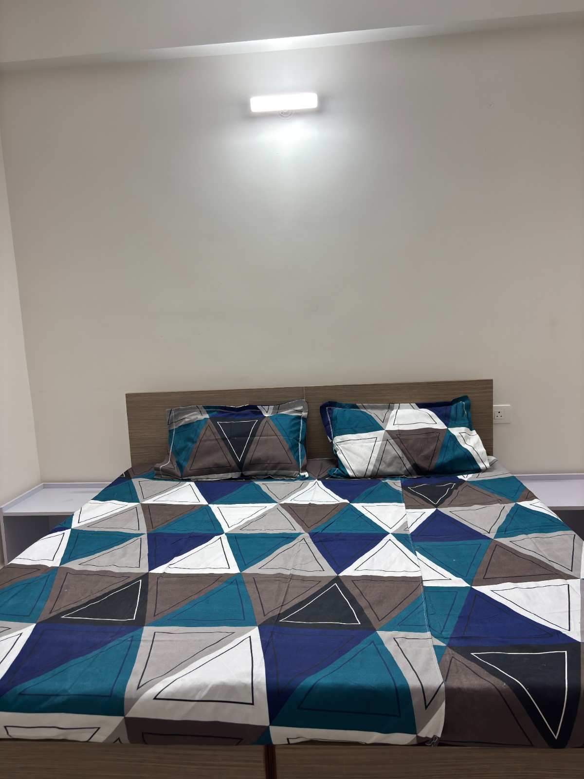 Best Fully Furnished PG in Sector 64 Noida