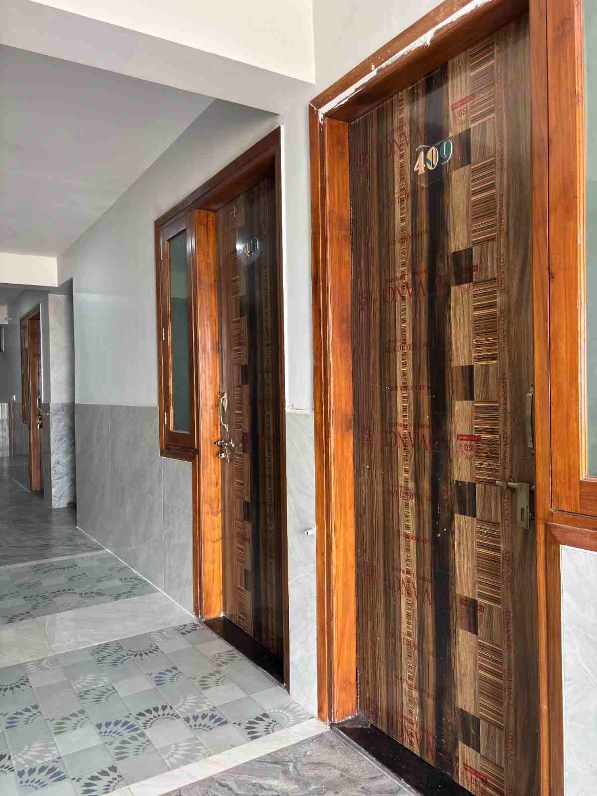 Luxury PG in Sector 63 Noida